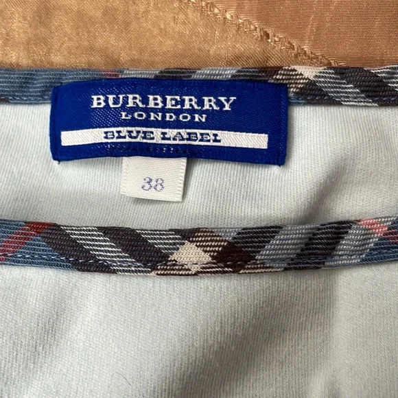 Burberry top - Picture 6 of 6